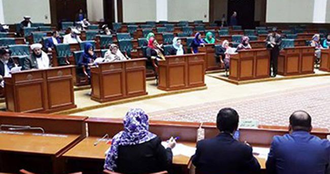 Senators Push Govt. to Probe Possible Security Lapses in Kunduz